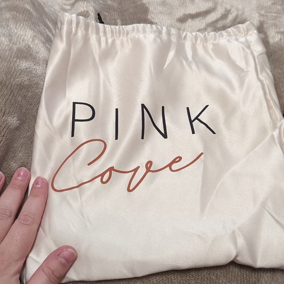 Pink Cove Small Handbag - Never Used - Picture 9 of 9